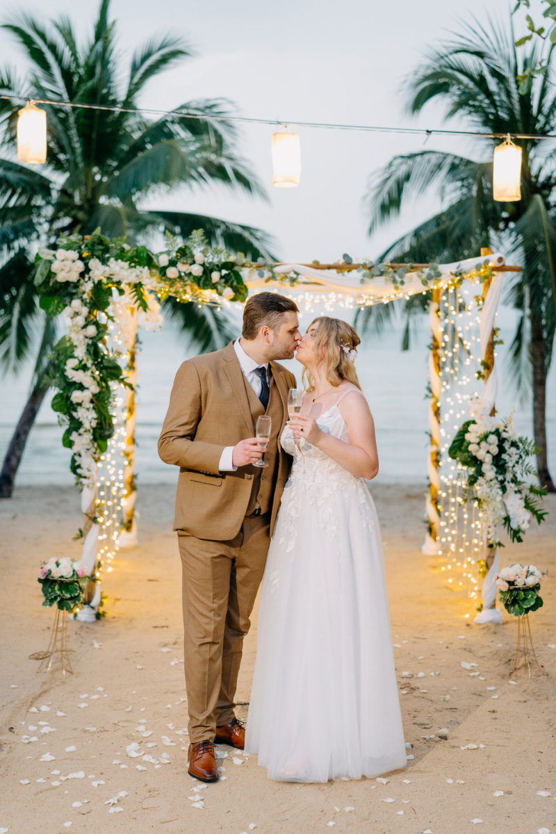 Thai Island Weddings-21